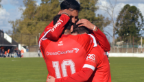 abrazo de goleadores